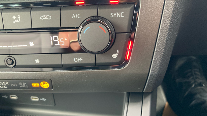 SEAT Ibiza 1.0 TSI 115 FR 5dr Petrol Hatchback - Image 21